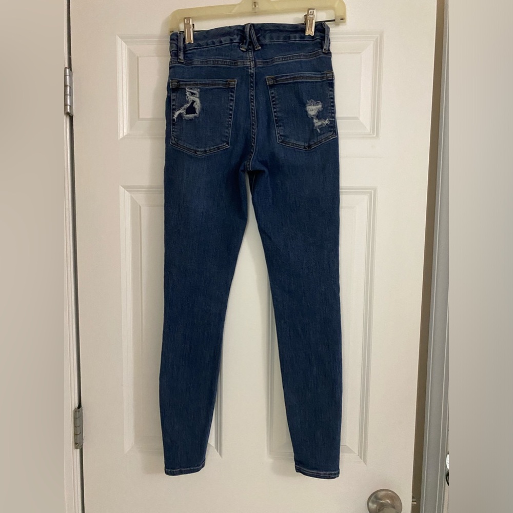 Good American Good Legs Skinny Jeans